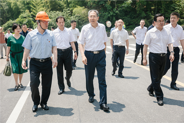 全國人大調(diào)研組到湖開展礦產(chǎn)資源法（修改）立法調(diào)研