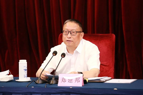 鄭建邦率調(diào)研組在贛開展預(yù)防和制止家庭暴力專題調(diào)研