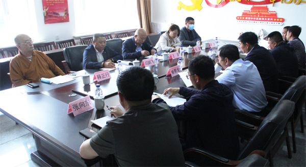 白城市人大常委會(huì)開(kāi)展全市少數(shù)民族鄉(xiāng)特色產(chǎn)業(yè)發(fā)展情況調(diào)研