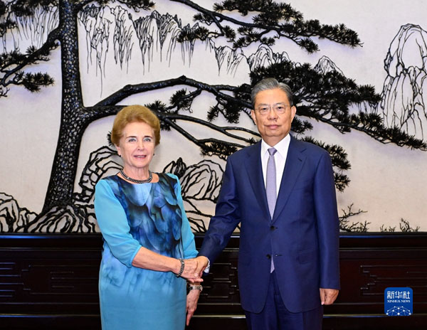 趙樂際會(huì)見匈牙利國會(huì)常務(wù)副主席